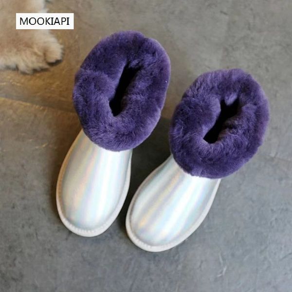 2019 brand women's snow boots, real sheepskin, 100% wool, fashionable new waterproof women's shoes, Black
2019 brand women's snow boots, real sheepskin, 100% wool, fashionable new waterproof women's shoes, Black