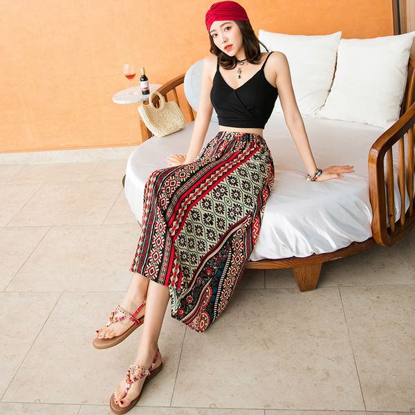 skirts bohemia national wind retro floral thailand clothing female summer chiffon bust skirt has a long holiday travel, Black
skirts bohemia national wind retro floral thailand clothing female summer chiffon bust skirt has a long holiday travel, Black