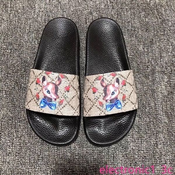 2019 men women sandals size 35-48 fashion ruber leather luxury sandals flat slides heel leather beach shoes open toe non slip soft bottom, Black;green
2019 men women sandals size 35-48 fashion ruber leather luxury sandals flat slides heel leather beach shoes open toe non slip soft bottom, Black;green