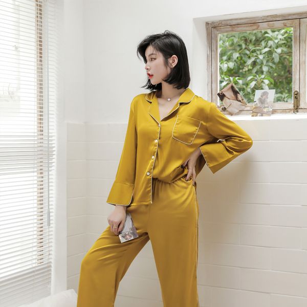2020 spring new style women's viscose pajamas korean-style simple set douyin celebrity style imitated silk fabric trend home wea, Black;red
2020 spring new style women's viscose pajamas korean-style simple set douyin celebrity style imitated silk fabric trend home wea, Black;red