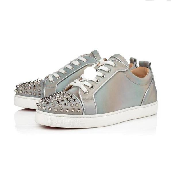 2020 luxury fashion casual shoes rivet flat shoes party lovers leather shoes, Black
2020 luxury fashion casual shoes rivet flat shoes party lovers leather shoes, Black