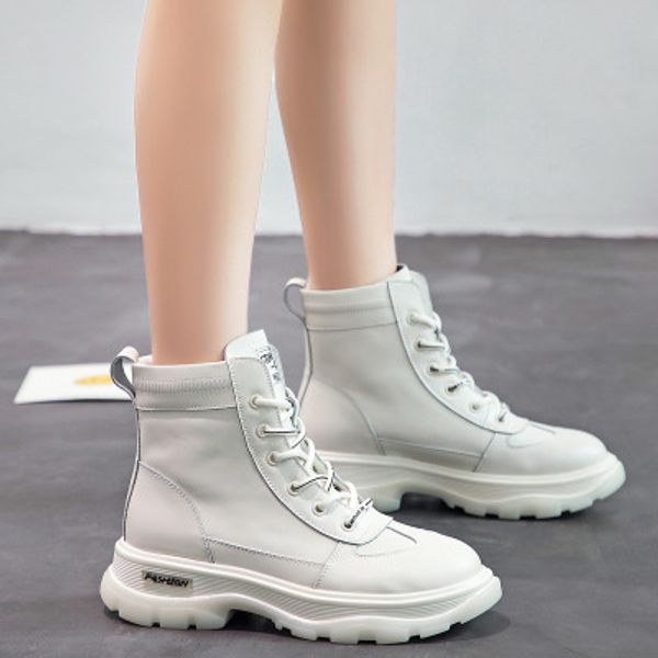 women fashion designer martin boots patent leather 5.5cm thick heel lace-up soft ankle winter booties 3 colors, Black
women fashion designer martin boots patent leather 5.5cm thick heel lace-up soft ankle winter booties 3 colors, Black