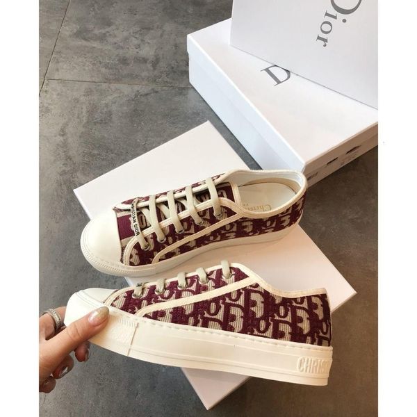 woman spring and autumn shoe flats casual canvas fashion sneaker embroidery shoes fashion, Black;red
woman spring and autumn shoe flats casual canvas fashion sneaker embroidery shoes fashion, Black;red