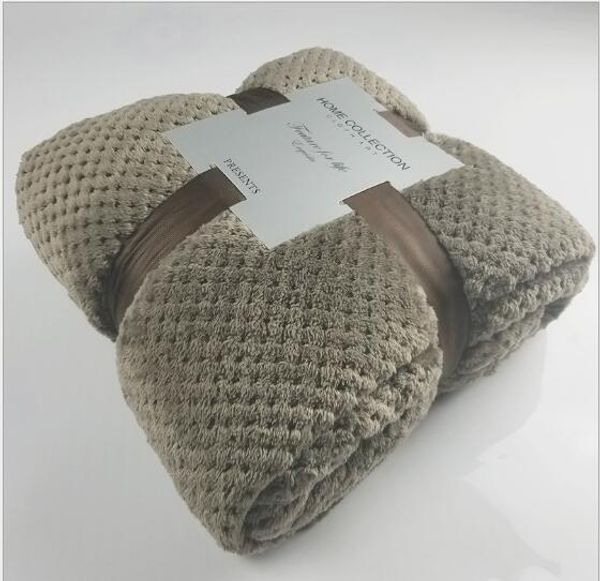 new pineapple solid color mesh blanket winter super soft flannel towel blanket sofa travel car blanket office nap shawl
new pineapple solid color mesh blanket winter super soft flannel towel blanket sofa travel car blanket office nap shawl