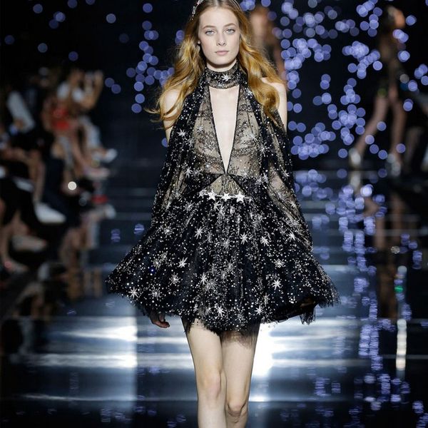 2020 zuhair murad sparkly mini prom dresses halter sleeveless sequins applique short party evening gowns, Black
2020 zuhair murad sparkly mini prom dresses halter sleeveless sequins applique short party evening gowns, Black