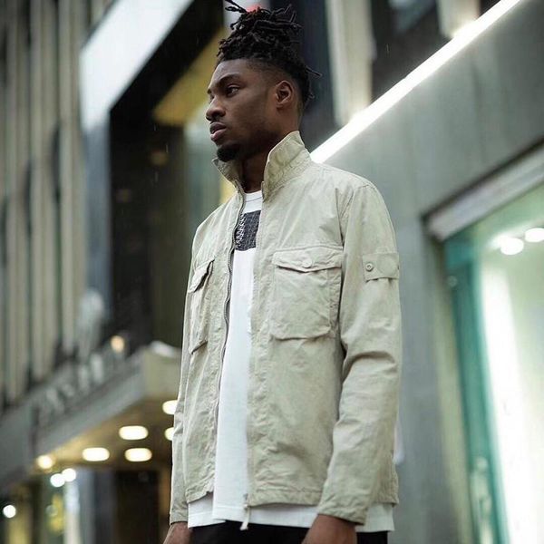 ghost collection sleeve compass patched men pockets jacket windbreaker stretwear men casual, Black;brown
ghost collection sleeve compass patched men pockets jacket windbreaker stretwear men casual, Black;brown