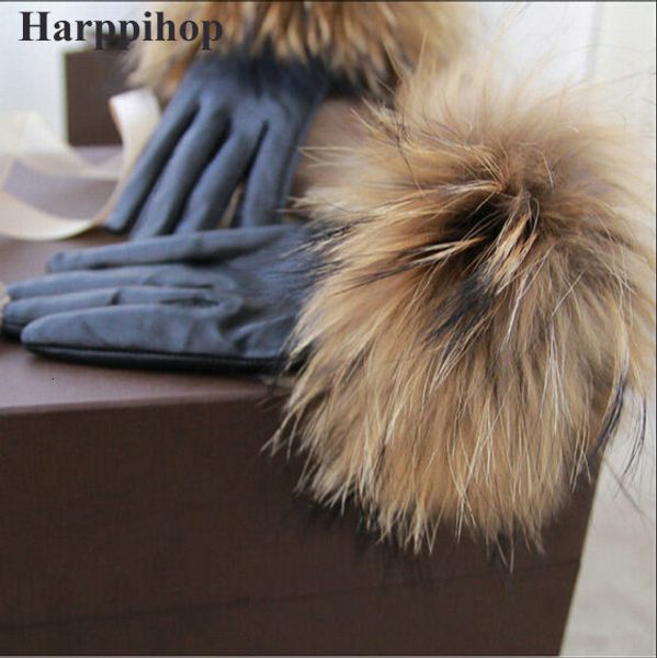 2019 new real raccoon fur gloves leather women' gloves fashion luxury big raccoon fur sheepskin genuine leather gloves female y191113, Blue;gray
2019 new real raccoon fur gloves leather women' gloves fashion luxury big raccoon fur sheepskin genuine leather gloves female y191113, Blue;gray