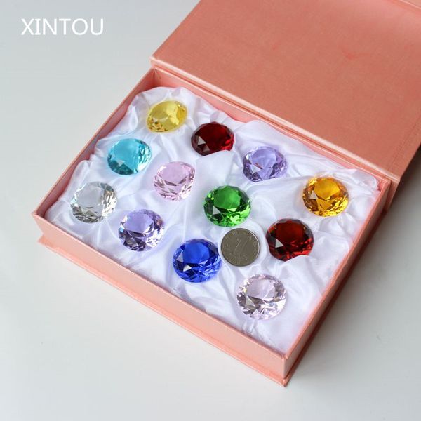 xintou 12шт / комплект 30 мм хрусталь marbles алмазный статуэтки папье фэн-шуй миниатюру коллекционные gems ремесла украшения
xintou 12шт / комплект 30 мм хрусталь marbles алмазный статуэтки папье фэн-шуй миниатюру коллекционные gems ремесла украшения