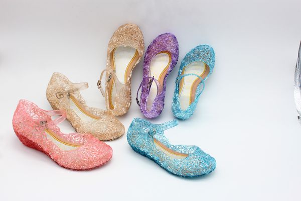 girls sandals kids shoes princess jelly wedge sandalas fashion crystal sandals for girls nest shoes hollow out mesh flats shoes, Black;red
girls sandals kids shoes princess jelly wedge sandalas fashion crystal sandals for girls nest shoes hollow out mesh flats shoes, Black;red