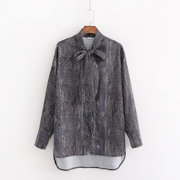 new spring women bow collar design snake skin print casual kimono blouse shirts women long sleeve brand blusas chic ls6026, White
new spring women bow collar design snake skin print casual kimono blouse shirts women long sleeve brand blusas chic ls6026, White
