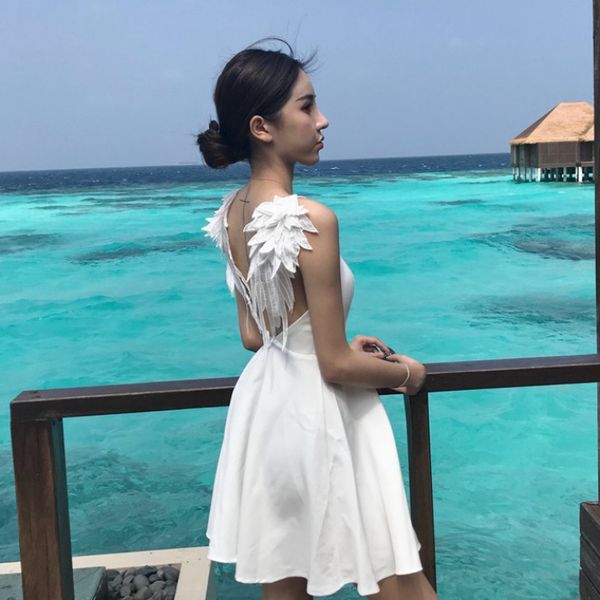 women's backless summer sleeveless vintage temperament beach dress wings strap seaside holiday dress women clothes, Black;gray
women's backless summer sleeveless vintage temperament beach dress wings strap seaside holiday dress women clothes, Black;gray