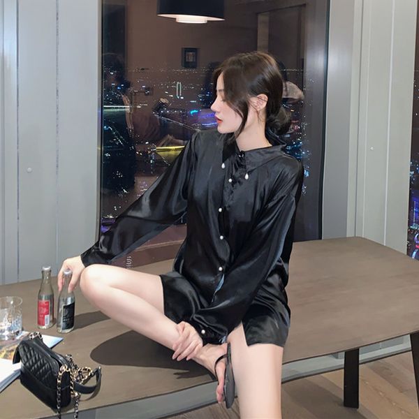 2020 в начале осени нового способа backless цепи перлы атласная рубашка рубашка сыпучие рубашку с длинными рукавами женская мода, White
2020 в начале осени нового способа backless цепи перлы атласная рубашка рубашка сыпучие рубашку с длинными рукавами женская мода, White