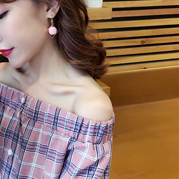 e0129 new pink fur ball drop earrings for women girls korean style hairy velvet ball dangle earrings statement ear jewelry gift, Silver
e0129 new pink fur ball drop earrings for women girls korean style hairy velvet ball dangle earrings statement ear jewelry gift, Silver
