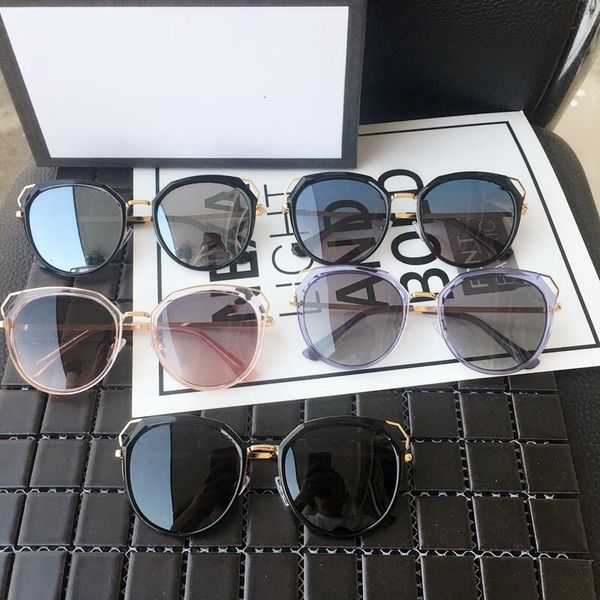 brand designer luxury men's polarized sunglasses, outdoor travel box anti-uv sunglasses, classic glasses, White;black
brand designer luxury men's polarized sunglasses, outdoor travel box anti-uv sunglasses, classic glasses, White;black