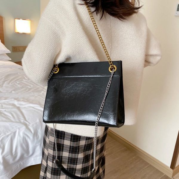 women handbag 2019 winter new fashion large-capacity chain crossbody messenger bag vintage tote bag
women handbag 2019 winter new fashion large-capacity chain crossbody messenger bag vintage tote bag