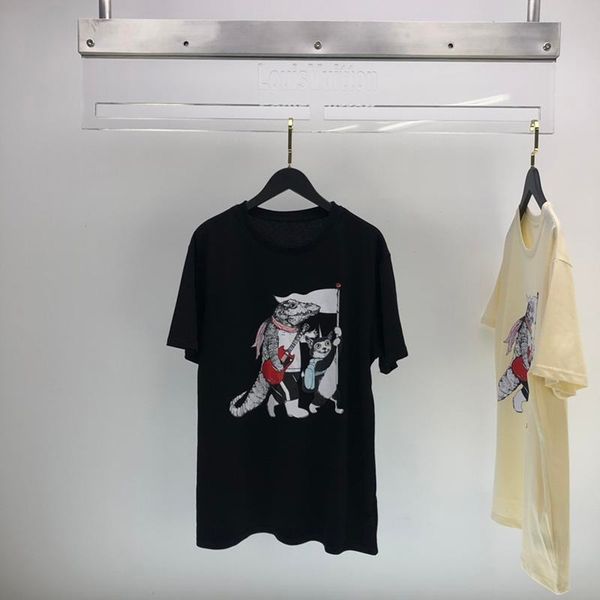 2020 summer luxury europe italy hip hop guita crocodile cat tshirt fashion men women designer casual t shirt cotton tee top, White;black
2020 summer luxury europe italy hip hop guita crocodile cat tshirt fashion men women designer casual t shirt cotton tee top, White;black