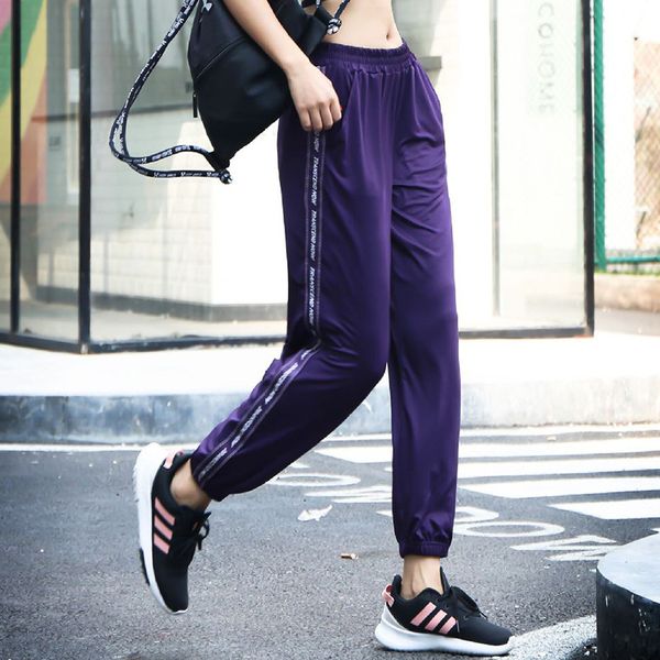 in the spring and autumn thin convergent toe fast drying pants slim casual loose lady pants running fitness for women, Black;white
in the spring and autumn thin convergent toe fast drying pants slim casual loose lady pants running fitness for women, Black;white