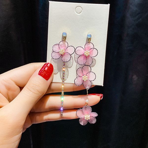 2019 new arrival lace cute romantic women dangle earrings asymmetric pink flower earrings female summer long simple eardrop, Silver
2019 new arrival lace cute romantic women dangle earrings asymmetric pink flower earrings female summer long simple eardrop, Silver