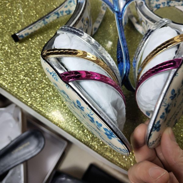 the new european luxury style classic high-heeled sandals lady slipper fashion shoes buckle sequins decorative ribbon combination, Black
the new european luxury style classic high-heeled sandals lady slipper fashion shoes buckle sequins decorative ribbon combination, Black