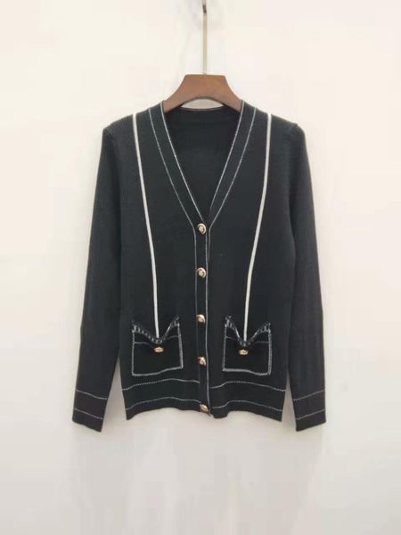 11 новое прибытие 2020 весна свитер v образным вырезом с длинным рукавом высокое качество топ кардиган письмо черный белый кнопка роскошь ця, White;black
11 новое прибытие 2020 весна свитер v образным вырезом с длинным рукавом высокое качество топ кардиган письмо черный белый кнопка роскошь ця, White;black