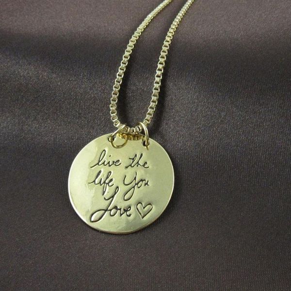 ювелирные узнать из yesterday live for jewelry сегодня надежда на завтра письме ожерелье новой моды 2 цвета мешок opp, Silver
ювелирные узнать из yesterday live for jewelry сегодня надежда на завтра письме ожерелье новой моды 2 цвета мешок opp, Silver