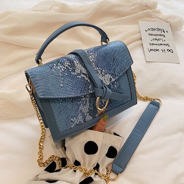 мода змея небольшой лоскут сумка серпантин цепи crossbody сумка для женщин сумки сумки женщины известные бренды сцепления кошелек 2019 новый
мода змея небольшой лоскут сумка серпантин цепи crossbody сумка для женщин сумки сумки женщины известные бренды сцепления кошелек 2019 новый