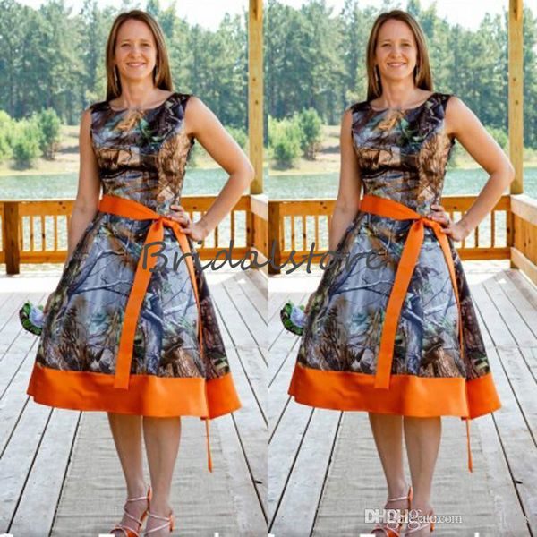 country style camo short wedding dresses boho a line knee length pattern sleeveless summer beach wedding dress 2020 modest bridal gown, White
country style camo short wedding dresses boho a line knee length pattern sleeveless summer beach wedding dress 2020 modest bridal gown, White