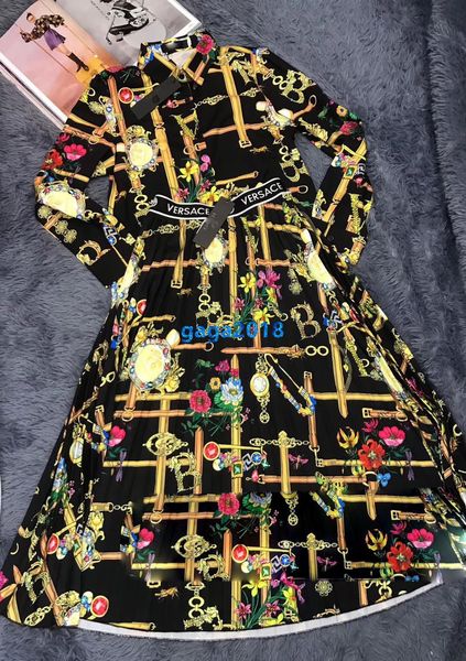 high end women girl dress set рубашка all-over flora letter print блузка с длинным рукавом топы a-line midi плиссированная юбка модный дизай, White
high end women girl dress set рубашка all-over flora letter print блузка с длинным рукавом топы a-line midi плиссированная юбка модный дизай, White