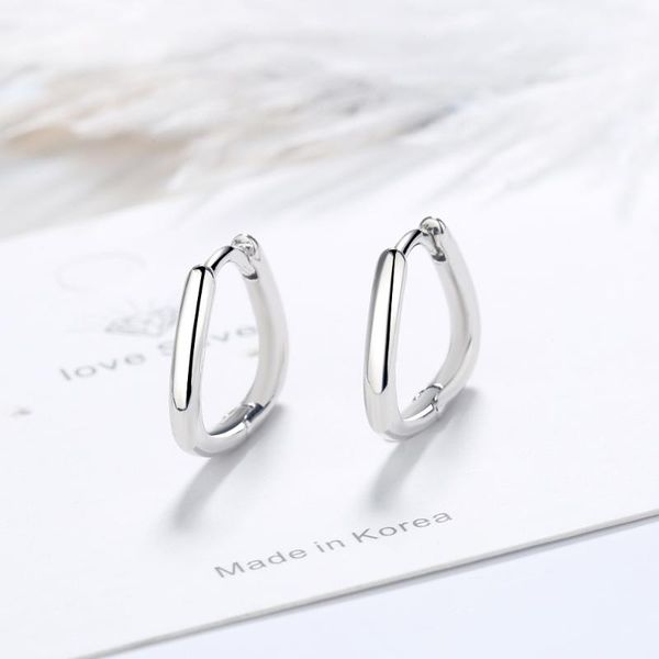 meetsoft 925 sterling silver prevent allergy crystal hoop earrings for women trendy small irregular circle jewelry gift, Golden;silver
meetsoft 925 sterling silver prevent allergy crystal hoop earrings for women trendy small irregular circle jewelry gift, Golden;silver