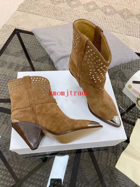 original box woman designer shoes isabel studded marant genuine leather suede ankle lamsy boots metal pointed toe belt original boots, Red;white
original box woman designer shoes isabel studded marant genuine leather suede ankle lamsy boots metal pointed toe belt original boots, Red;white