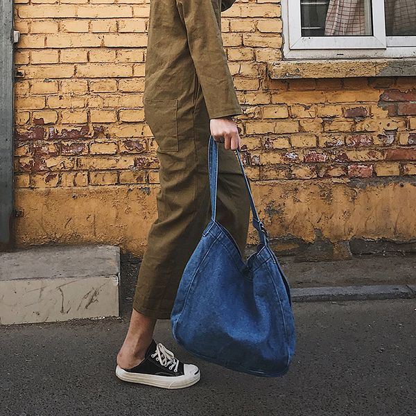 denim bag new canvas bag female shoulder korean casual fashion student messenger solid color zipper large capacity handbag
denim bag new canvas bag female shoulder korean casual fashion student messenger solid color zipper large capacity handbag