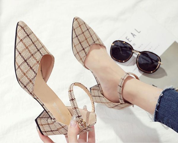 shoes women black high heels mujer 2019 new plaid flannelette hollowed-out thin pointed chunky beige single shoes wedding
shoes women black high heels mujer 2019 new plaid flannelette hollowed-out thin pointed chunky beige single shoes wedding