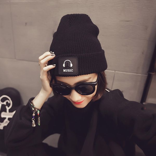 women leisure knitted hat letter patch decoration solid fashion beanies autumn winter couple's casual knit caps skullies, Blue;gray
women leisure knitted hat letter patch decoration solid fashion beanies autumn winter couple's casual knit caps skullies, Blue;gray
