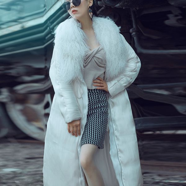 2019 new autumn winter thick outwear medium-long large fur collar women down parkas long sleeve white duck down jakcets white, Black
2019 new autumn winter thick outwear medium-long large fur collar women down parkas long sleeve white duck down jakcets white, Black