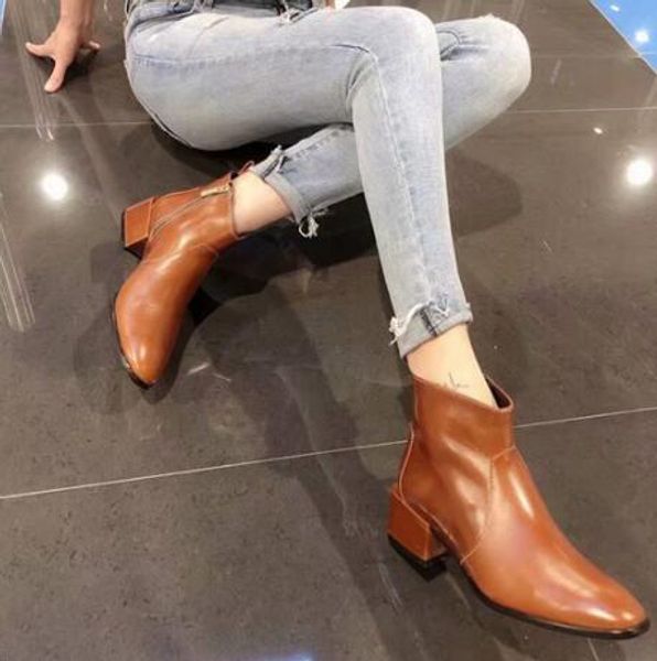 luxury new womens knight ankle autumn winter square heel boots oil wax leather shoes original box size 35-40, Black
luxury new womens knight ankle autumn winter square heel boots oil wax leather shoes original box size 35-40, Black