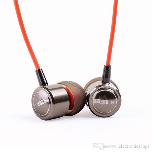 2018 earphone in-ear headphones bass earphones headset with remote & mic for smartphone in retail package 3.5mm in for mp3 mp4g
2018 earphone in-ear headphones bass earphones headset with remote & mic for smartphone in retail package 3.5mm in for mp3 mp4g