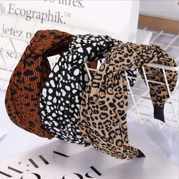 2019 fashion leopard women's hairband high elastic hair band wide side cross knot headband for adlut girls headwear turban
2019 fashion leopard women's hairband high elastic hair band wide side cross knot headband for adlut girls headwear turban