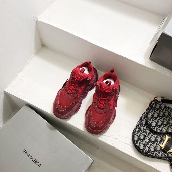 2020 new cq couple high-quality thick bottom sports casual couple air cushion casual sports shoes
2020 new cq couple high-quality thick bottom sports casual couple air cushion casual sports shoes