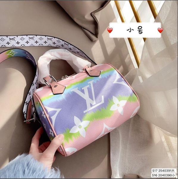 2020 luxury woman designer handbags genuine leather bags chain cross body messenger bag mini shoulder bag purse tote bag g018
2020 luxury woman designer handbags genuine leather bags chain cross body messenger bag mini shoulder bag purse tote bag g018