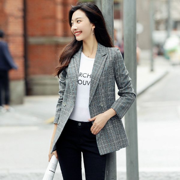 women's single jacket 2019 autumn new fashion temperament casual slim plaid double breasted small suit women's top, White;black
women's single jacket 2019 autumn new fashion temperament casual slim plaid double breasted small suit women's top, White;black