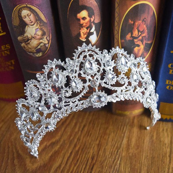 luxury gold silver wedding queen crown alloy bridal tiara baroque wedding crown plated rhinestone tiara crown jewelry hg-060, Golden;white
luxury gold silver wedding queen crown alloy bridal tiara baroque wedding crown plated rhinestone tiara crown jewelry hg-060, Golden;white