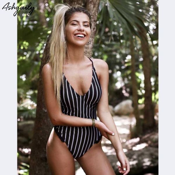 2019 one piece swimwear women swimsuit floral bathing suit cross backless beach wear padded bodysuit monokini female, White;black
2019 one piece swimwear women swimsuit floral bathing suit cross backless beach wear padded bodysuit monokini female, White;black