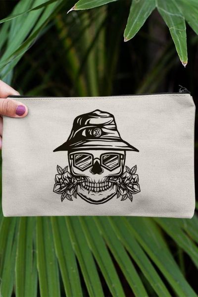 angemiel clutches romantic skeleton man portfolio hand makeup bag, Silver
angemiel clutches romantic skeleton man portfolio hand makeup bag, Silver