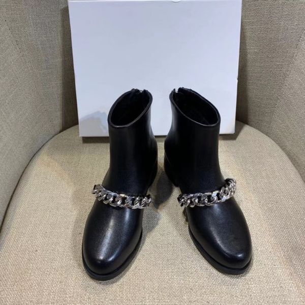 sell brand black real leather boots women round toe back chain knight boots woman flat fashion ankle famous boots winter
sell brand black real leather boots women round toe back chain knight boots woman flat fashion ankle famous boots winter