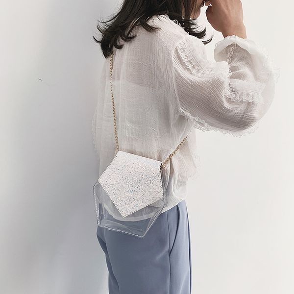2020 new korean version of the shoulder bag women's fashion cute clutch bag large cross female
2020 new korean version of the shoulder bag women's fashion cute clutch bag large cross female