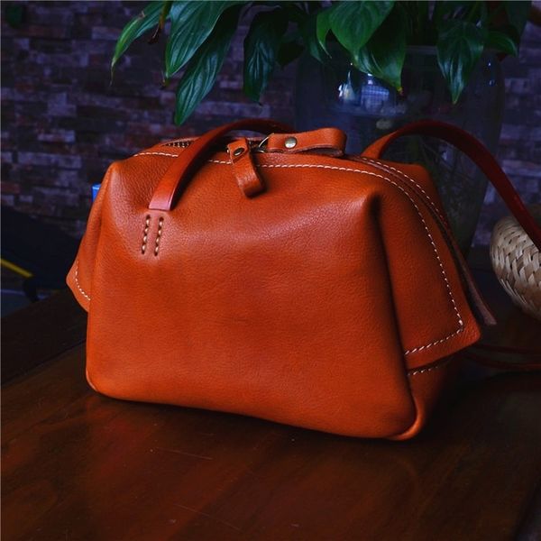 first layer cow leather women's bag vegetable tanned soft leather small bag tree cream retro shoulder
first layer cow leather women's bag vegetable tanned soft leather small bag tree cream retro shoulder