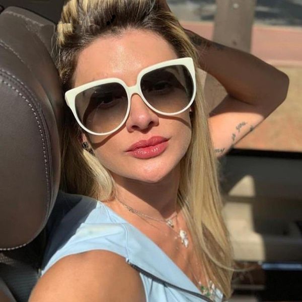 higodoy fashion women cateye oversize sunglasses brand designer plastic vintage mirror gradient lens female sun glasses uv400, White;black
higodoy fashion women cateye oversize sunglasses brand designer plastic vintage mirror gradient lens female sun glasses uv400, White;black