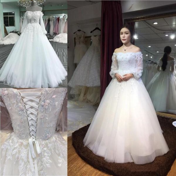 simple latest fashion illusion bodice tiered skirts lace dresses bateau floor-length long sleeve lace-up bridal gowns pleated wedding dresse, White
simple latest fashion illusion bodice tiered skirts lace dresses bateau floor-length long sleeve lace-up bridal gowns pleated wedding dresse, White