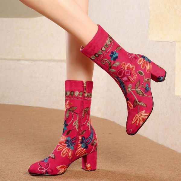 New Embroidery Women Mid Calf Boots Side Zipper Square Heels Shoes Fashion Ethnic Style Women Footwear Size 34-43
New Embroidery Women Mid Calf Boots Side Zipper Square Heels Shoes Fashion Ethnic Style Women Footwear Size 34-43