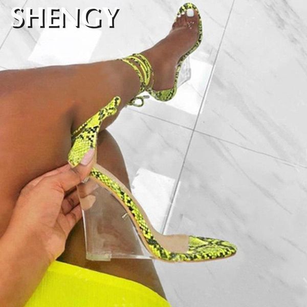 2020 women slippers crystal wedge women shoes serpentine transparent pvc slides female 11.5cm high heels sandals girl slippers, Black
2020 women slippers crystal wedge women shoes serpentine transparent pvc slides female 11.5cm high heels sandals girl slippers, Black